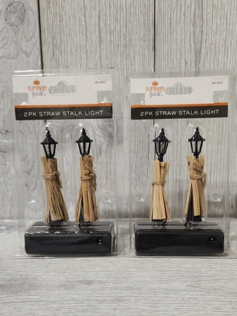 Pumpkin Hollow Halloween Fall Straw Stalk Street Light Lamp Post Set Of 4